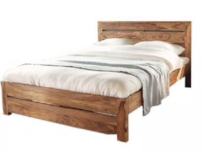 Vneste do svojej spálne prírodnú eleganciu: nábytok a postele z masívneho dreva