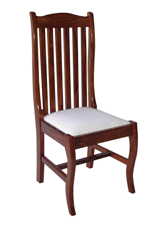 Masivní židle s polstrováním